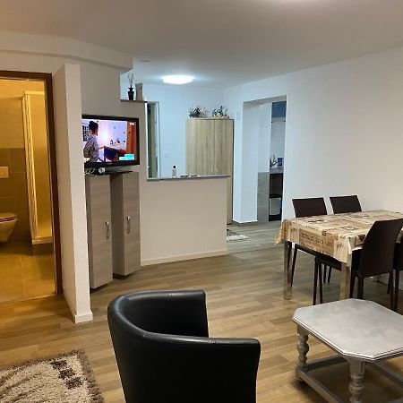 Plein Soleil 2 Apartment Martigny Bagian luar foto